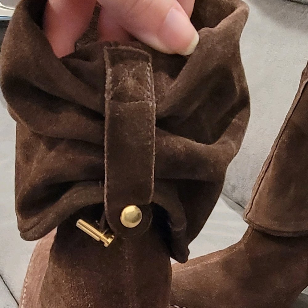 Hot in Hollywood Brown Heeled Boots, Size 8W - Picture 9 of 10